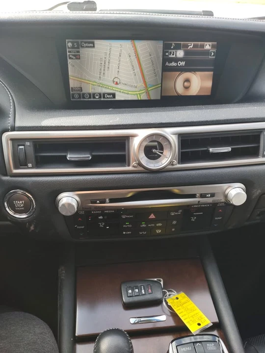 2015 Lexus GS 4th Gen - Image 13 of 20
