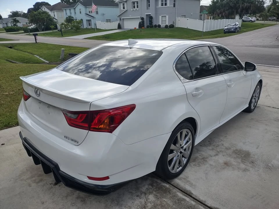 2015 Lexus GS 4th Gen - Image 8 of 20