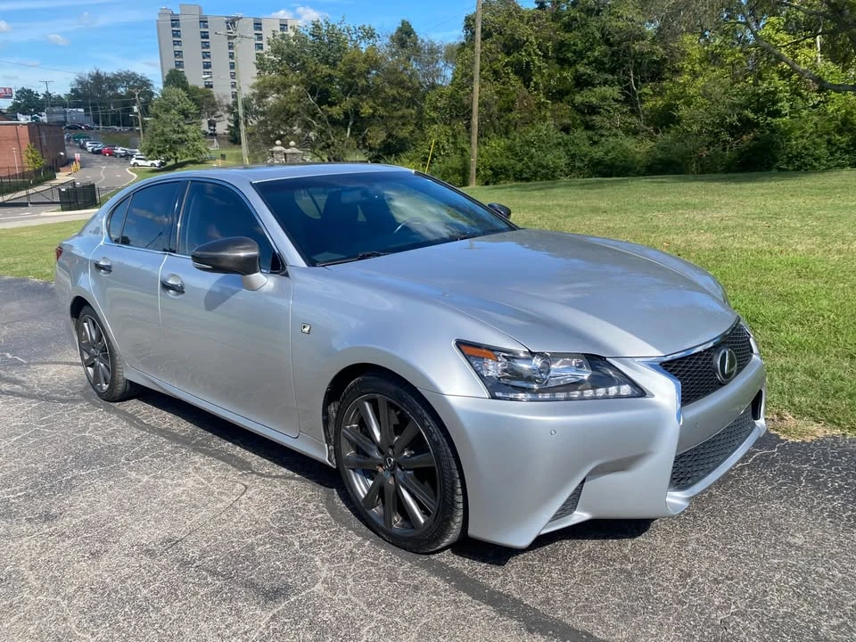 2015 Lexus GS 4th Gen - Image 2 of 17