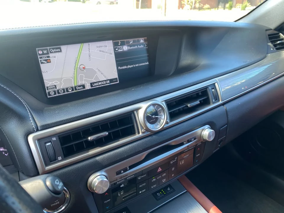 2015 Lexus GS 4th Gen - Image 15 of 17