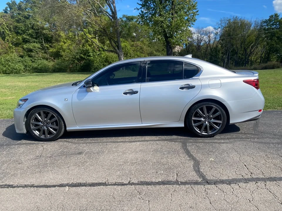 2015 Lexus GS 4th Gen - Image 5 of 17
