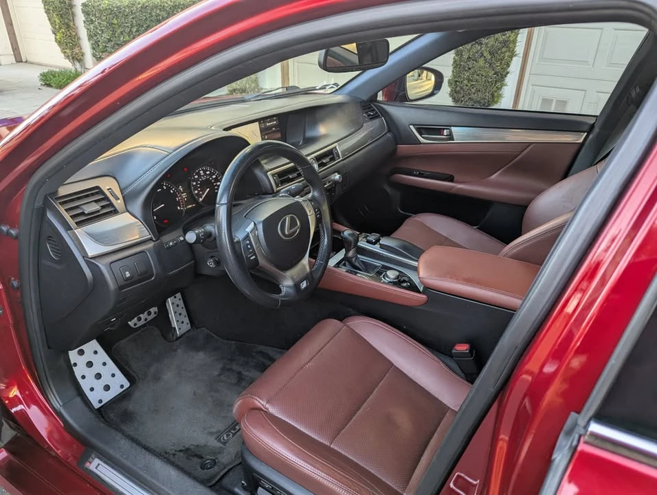 2015 Lexus GS 4th Gen - Image 9 of 11