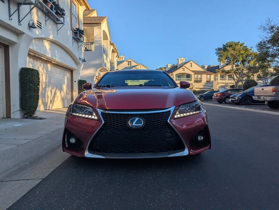 2015 Lexus GS 4th Gen - Image 3 of 11