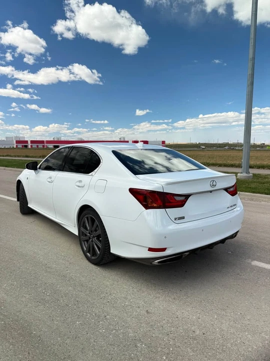 2015 Lexus GS 4th Gen - Image 5 of 9