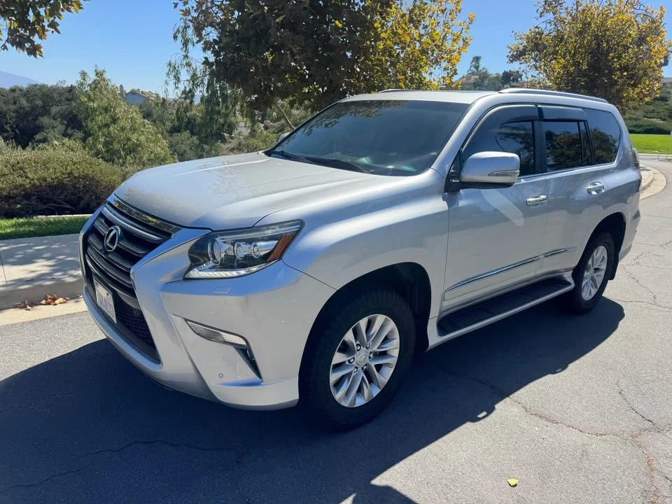2015 Lexus GX 2nd Gen - Image 2 of 10