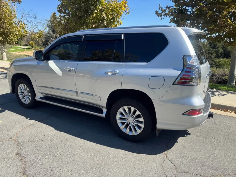 2015 Lexus GX 2nd Gen - Image 4 of 10