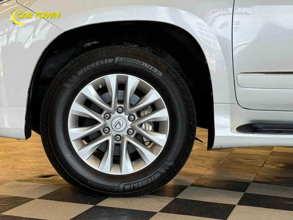 2015 Lexus GX 2nd Gen - Image 15 of 20