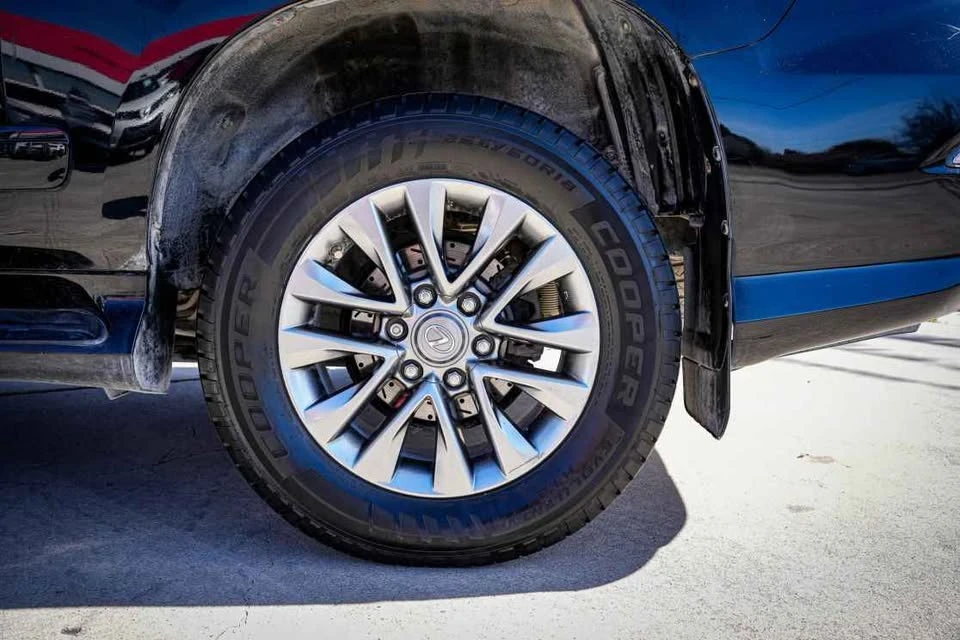 2015 Lexus GX 2nd Gen - Image 5 of 20