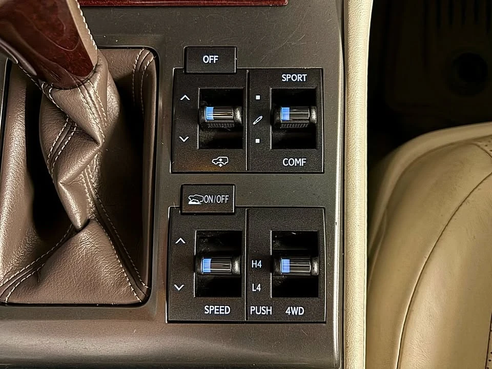 2015 Lexus GX 2nd Gen - Image 16 of 20