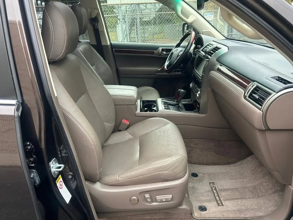 2015 Lexus GX 2nd Gen - Image 18 of 19