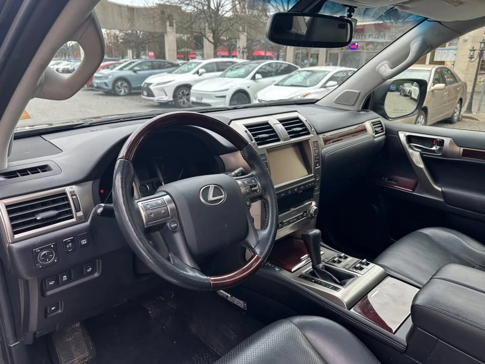 2015 Lexus GX 2nd Gen - Image 8 of 15