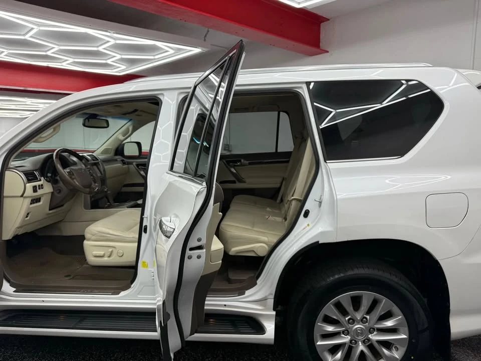 2015 Lexus GX 2nd Gen - Image 9 of 19