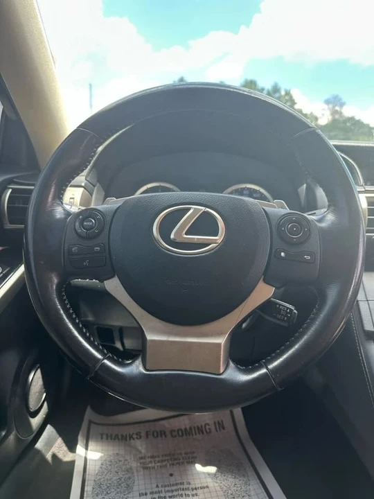 2015 Lexus IS 3rd Gen - Image 5 of 15
