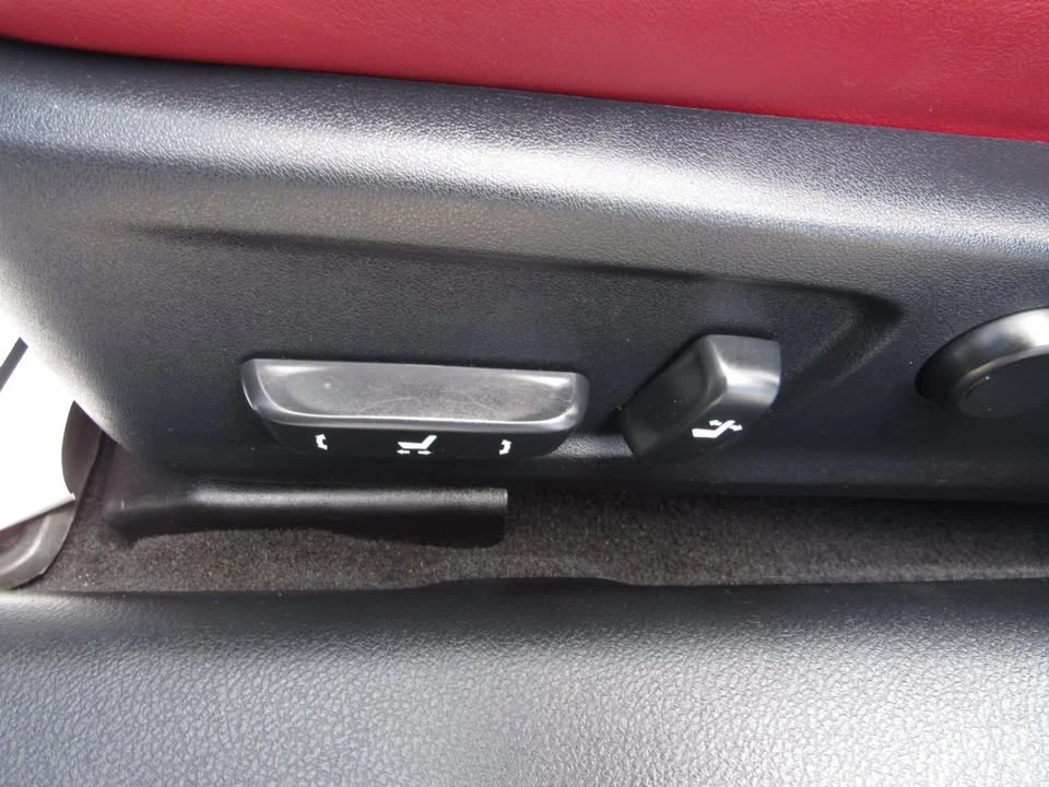 2015 Lexus IS 3rd Gen - Image 12 of 19