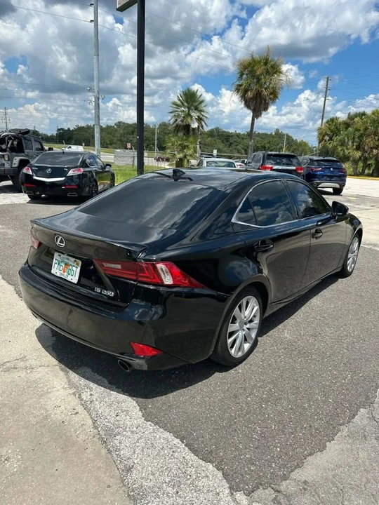 2015 Lexus IS 3rd Gen - Image 14 of 15