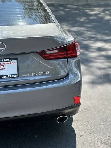 2015 Lexus IS 3rd Gen - Image 4 of 20