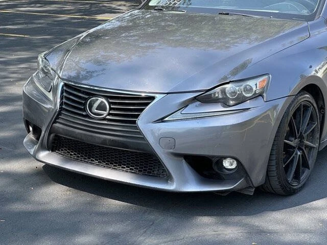 2015 Lexus IS 3rd Gen - Image 8 of 20