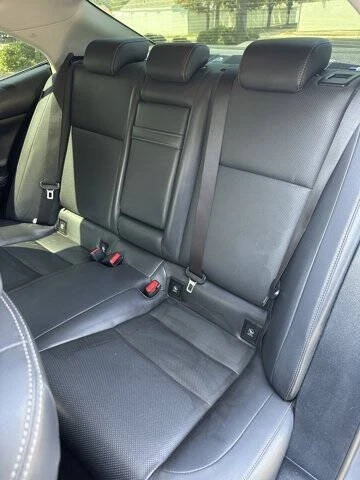 2015 Lexus IS 3rd Gen - Image 18 of 20