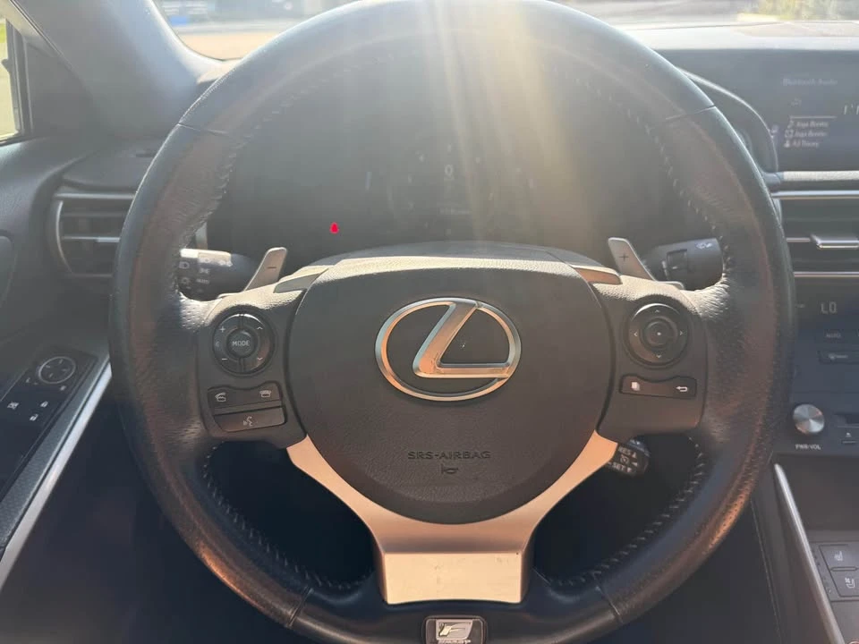 2015 Lexus IS 3rd Gen - Image 4 of 9