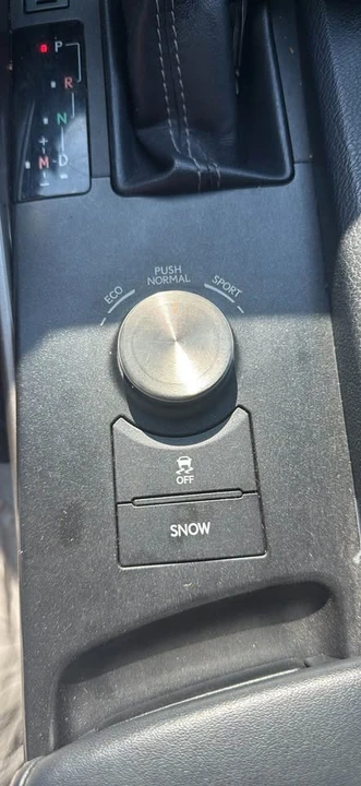 2015 Lexus IS 3rd Gen - Image 7 of 9