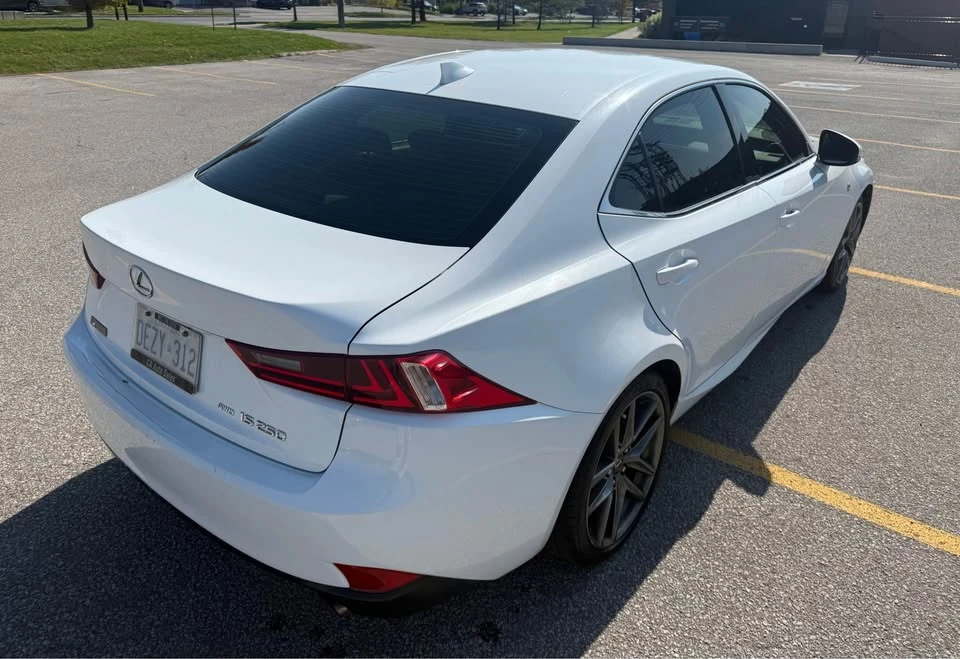 2015 Lexus IS 3rd Gen - Image 6 of 9