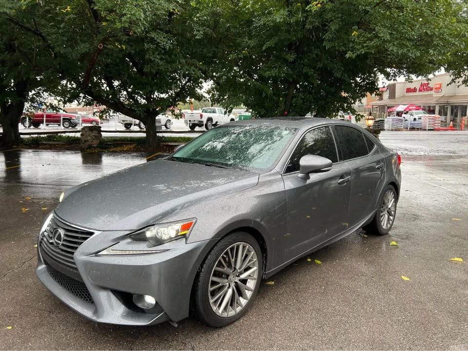 2015 Lexus IS 3rd Gen - Image 8 of 20
