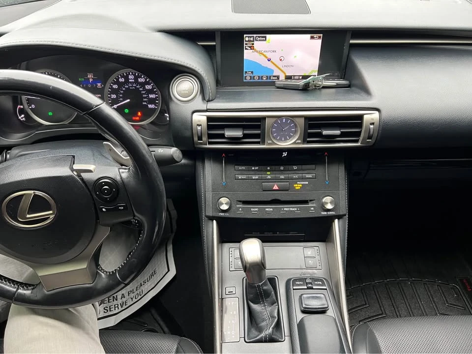 2015 Lexus IS 3rd Gen - Image 12 of 20