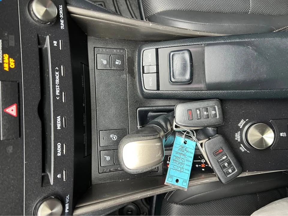 2015 Lexus IS 3rd Gen - Image 15 of 20