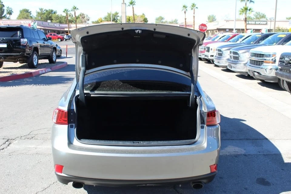 2015 Lexus IS 3rd Gen - Image 8 of 19