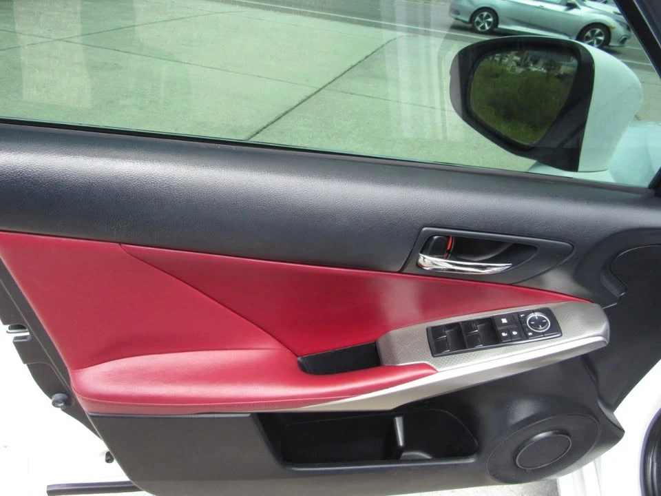 2015 Lexus IS 3rd Gen - Image 10 of 19