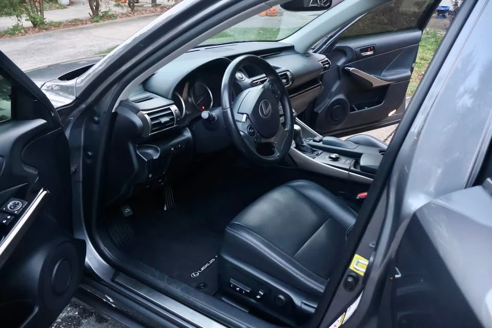 2015 Lexus IS 3rd Gen - Image 10 of 18