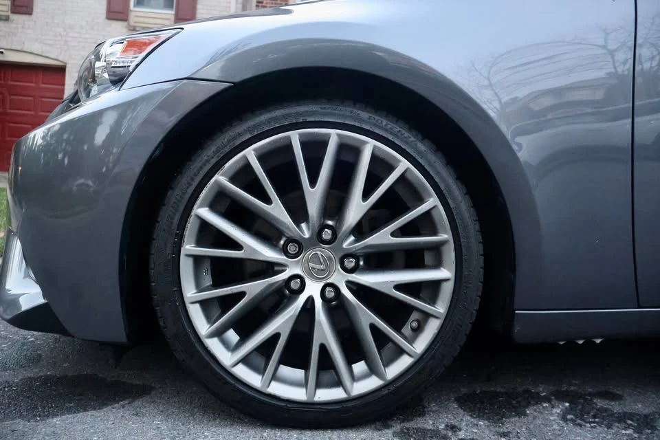 2015 Lexus IS 3rd Gen - Image 5 of 18