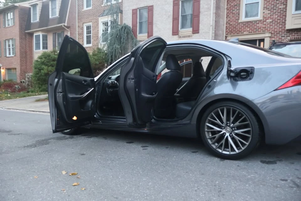 2015 Lexus IS 3rd Gen - Image 15 of 18