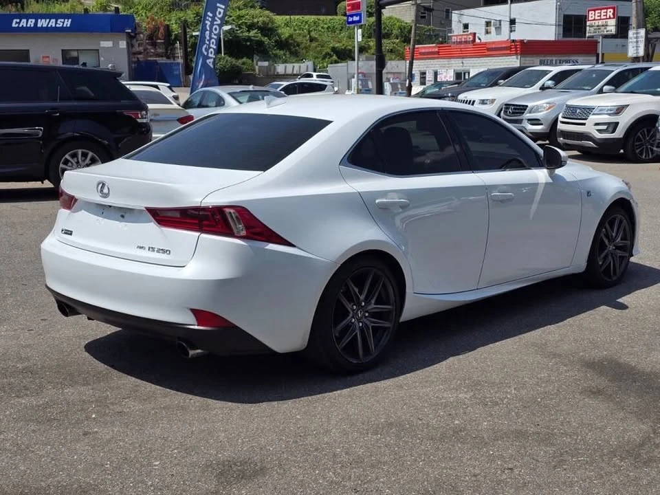 2015 Lexus IS 3rd Gen - Image 8 of 19