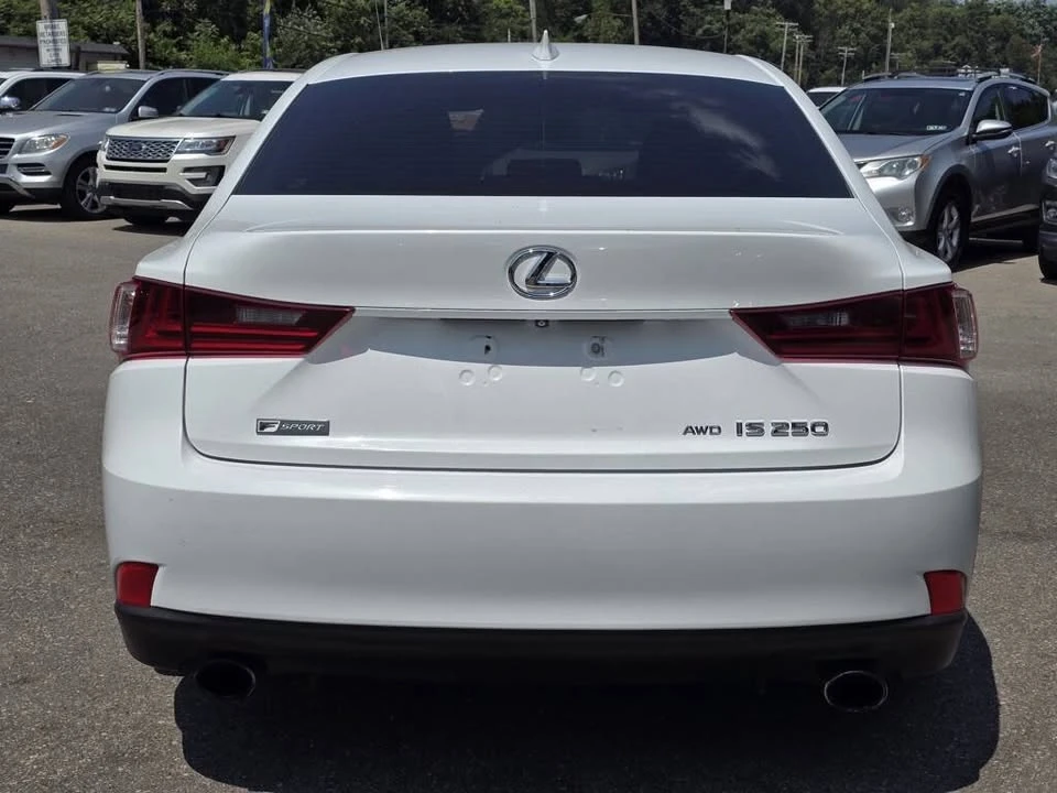 2015 Lexus IS 3rd Gen - Image 5 of 19