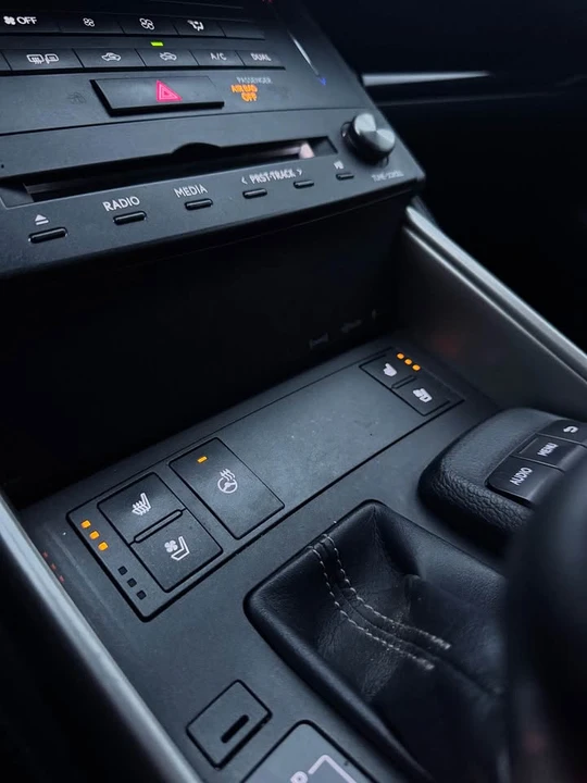 2015 Lexus IS 3rd Gen - Image 12 of 14