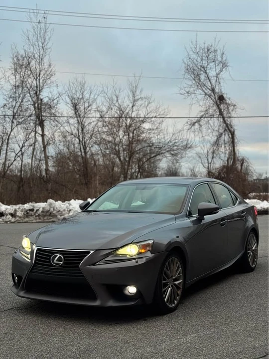 2015 Lexus IS 3rd Gen - Image 5 of 14