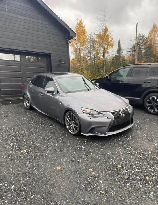 2015 Lexus IS 3rd Gen - Image 4 of 9