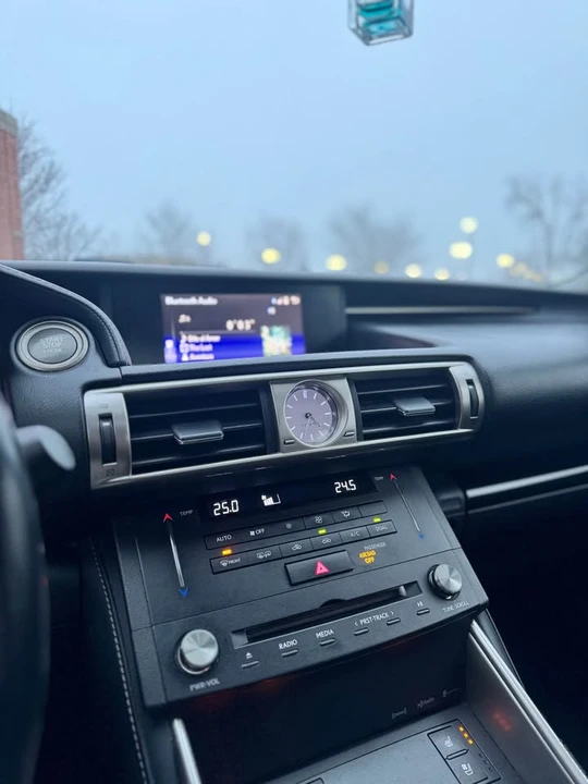 2015 Lexus IS 3rd Gen - Image 11 of 14