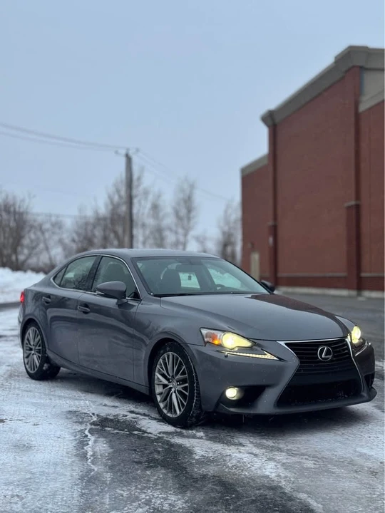 2015 Lexus IS 3rd Gen - Image 5 of 14