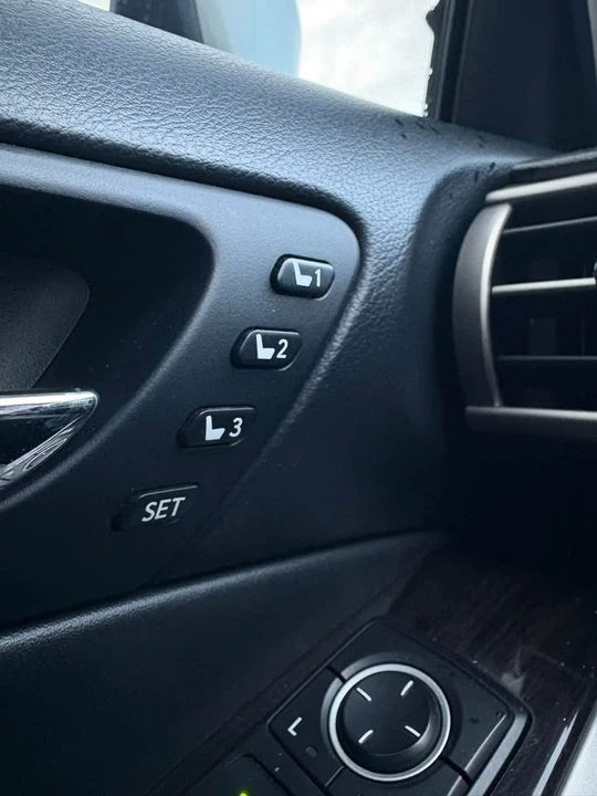 2015 Lexus IS 3rd Gen - Image 11 of 11