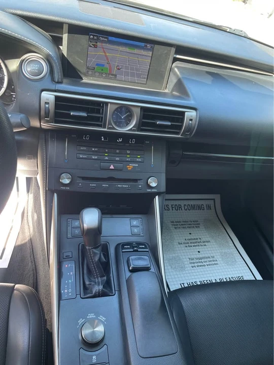 2015 Lexus IS 3rd Gen - Image 8 of 13