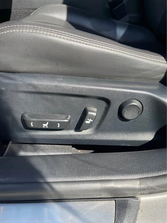 2015 Lexus IS 3rd Gen - Image 12 of 13