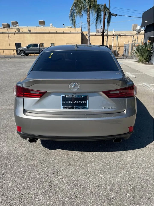 2015 Lexus IS 3rd Gen - Image 5 of 13