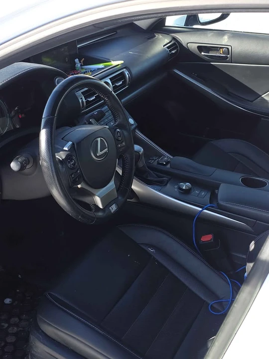 2015 Lexus IS 3rd Gen - Image 4 of 7