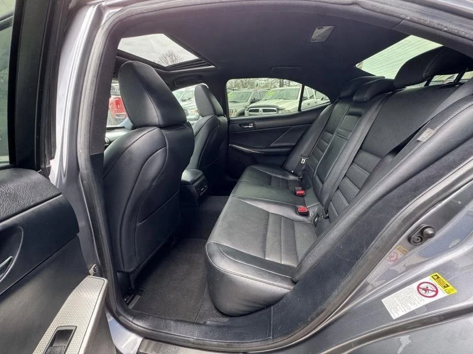 2015 Lexus IS 3rd Gen - Image 18 of 20