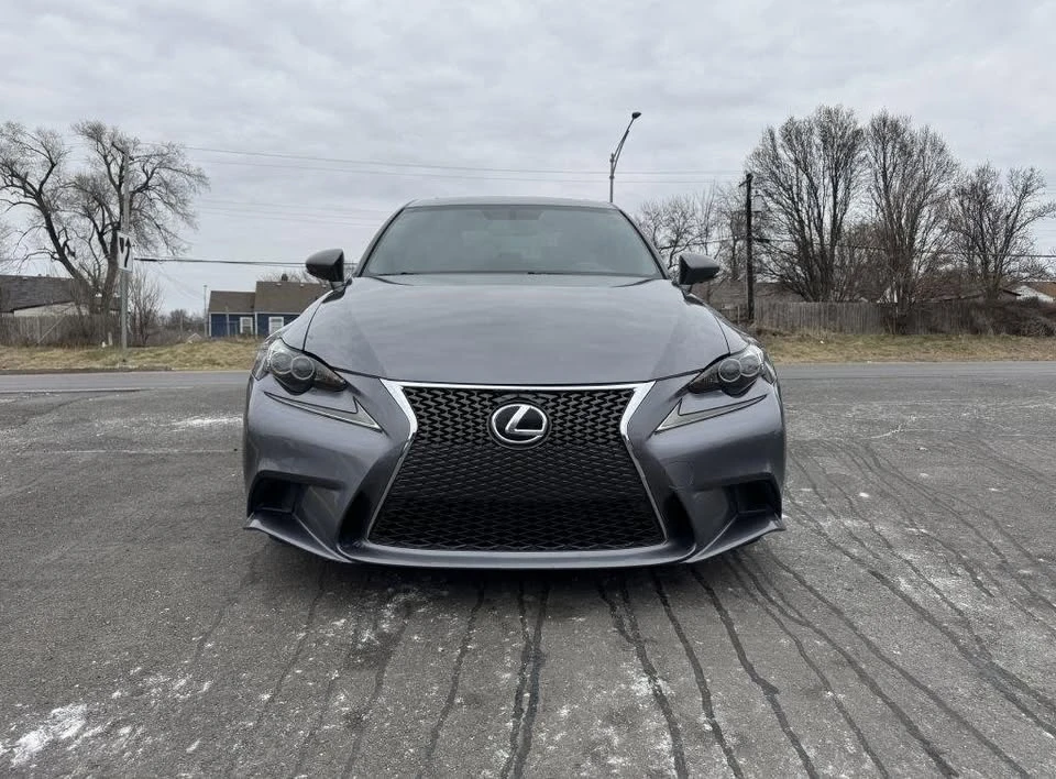 2015 Lexus IS 3rd Gen - Image 4 of 20