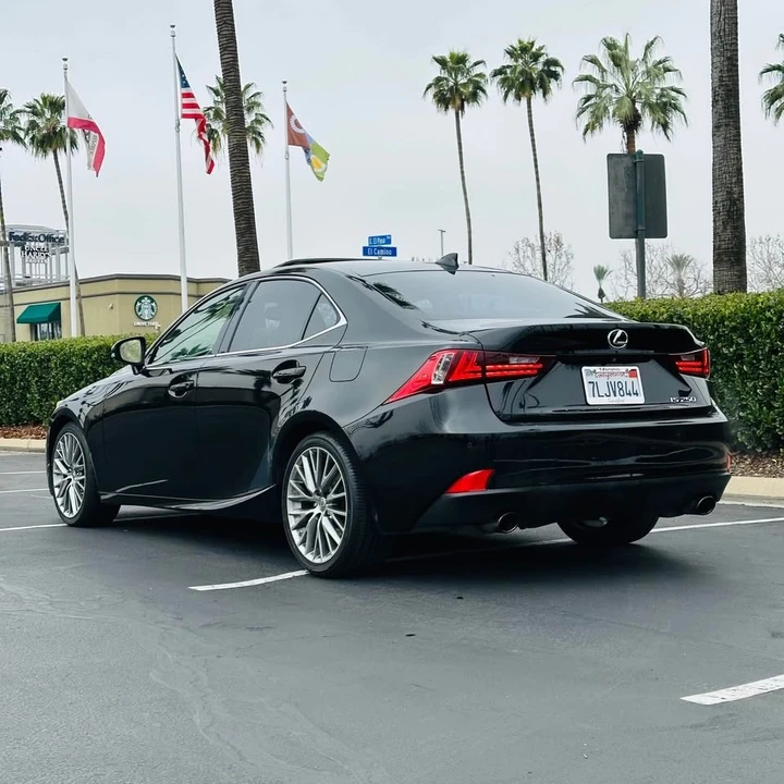 2015 Lexus IS 3rd Gen - Image 3 of 17
