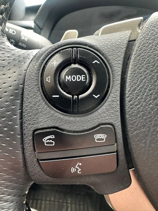 2015 Lexus IS 3rd Gen - Image 19 of 20