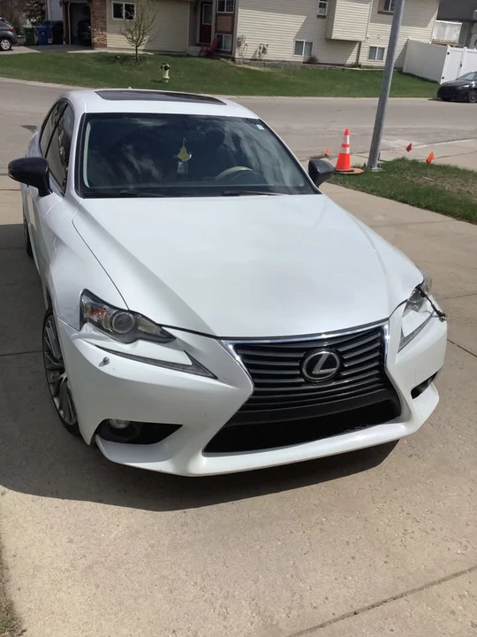 2015 Lexus IS 3rd Gen - Image 4 of 12